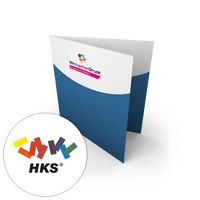 faltblatt-gefalzt-auf-quadrat-105-cm-x-105-cm-4seiterbeidseitig-bedruckt-44-farbig-2-sonderfarben-hks