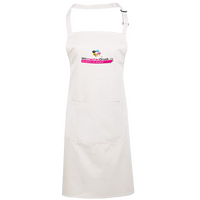 latzschuerzen-mit-taschen-mit-einer-stickposition