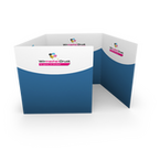 samedayfaltblatt-gefalzt-auf-quadrat-148-x-148-cm-vertikaler-3bruch-fensterfalz-8seitig