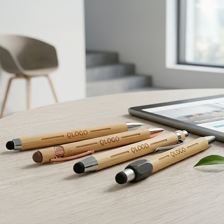 Bambus-Touchpen-Kugelschreiber mit individueller Gravur und integriertem Touchpen
