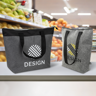 Mit Logo bedruckte Einkaufskühltaschen aus Filz mit Reissverschluss und Klettverschluss im Supermarkt