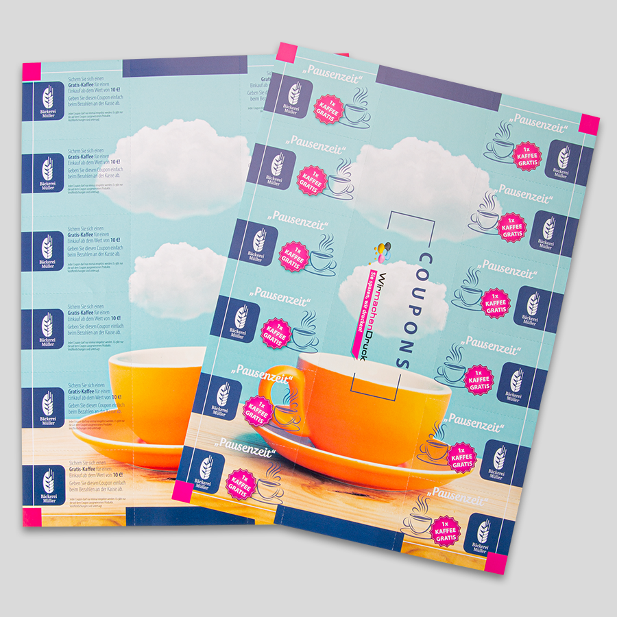 Vollfarbig und beidseitig bedruckte Couponbogen mit jeweils zwölf Coupons