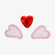 Detailansicht leckere Fruchtgummi-Herzen und Schaumzucker-Herzen