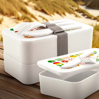 Weisse Kunstoff-Lunchboxen mit zwei Behältern und Besteck, Deckel vollfarbig bedruckt mittels UV-LED-Druck
