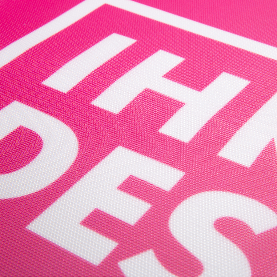Detail PVC-freie Mesh-Plane mit 4/0-farbigem Druck