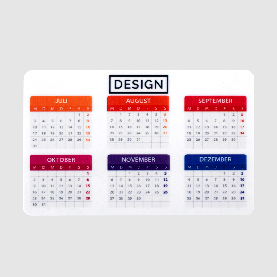 Minikalender aus PVC im Querformat mit weissem Hintergrund, vollfarbig bedruckt