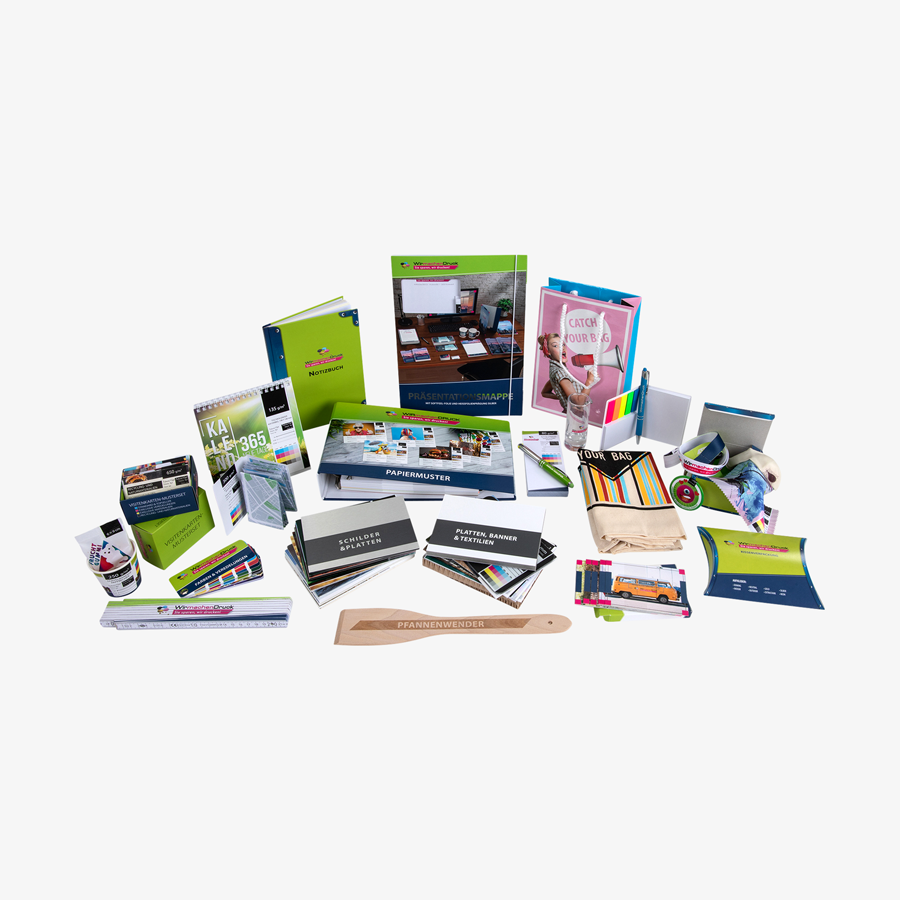 Vielfaltiger Inhalt des WIRmachenDRUCK-Musterkoffers