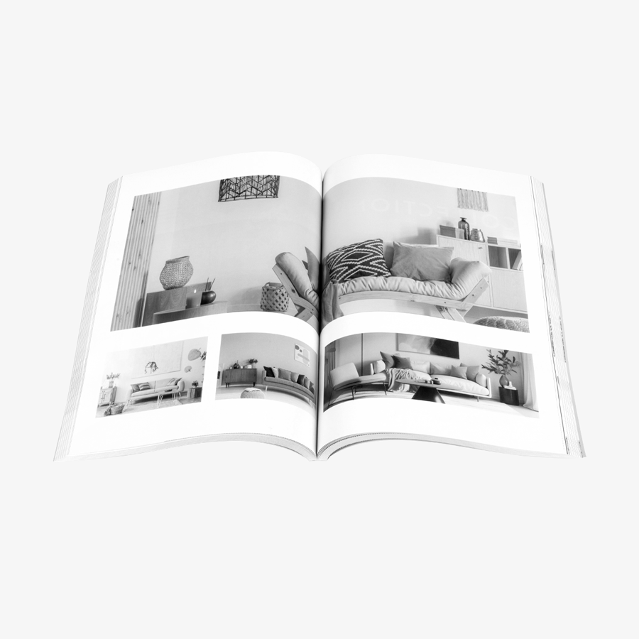 Aufgeschlagenes Softcover-Buch (DIN A4 hoch) mit Inhalt in Schwarz-Weiss