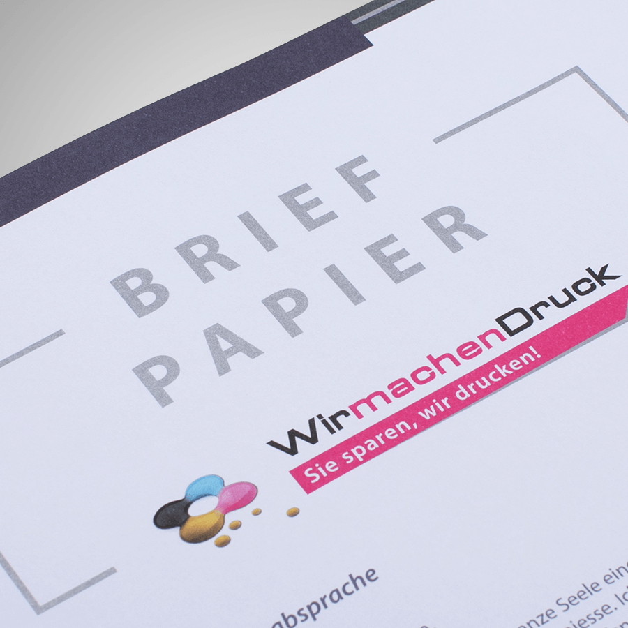 Detailansicht Briefpapier mit Sonderfarbe Silber und individuellem Design