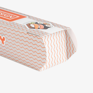 Sushi-Verpackung aus Karton/Sushi-Box bedruckt mit Logo, geschlossen, in Grösse S