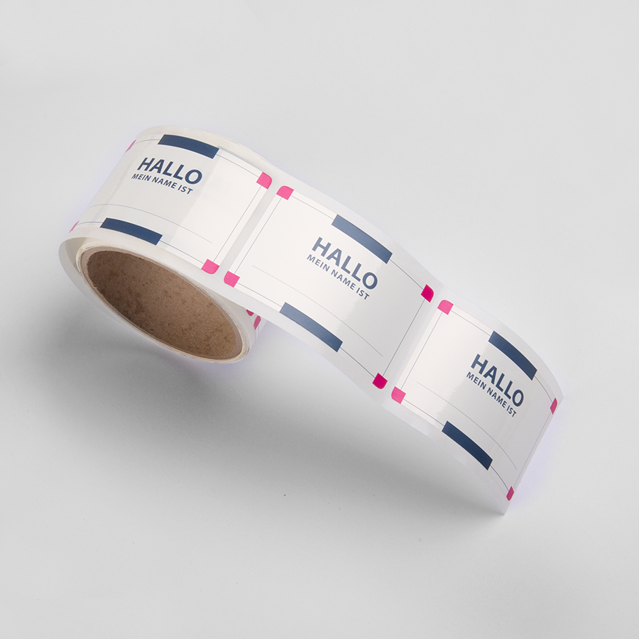 Etiketten auf einer Rolle mit personalisierbarem Druck