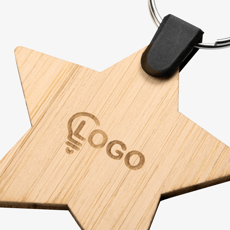 Weihnachts-Schlüsselanhänger aus Bambus in Form eines Sterns, mit Gravur