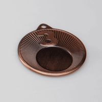 Medaillen Bronze mit Gravur, liegend, Siegertreppchen Motiv