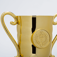 Pokal KANTHAROS gold auf Sockel, Gravur