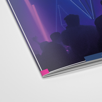 Abizeitung mit Klebebindung, Detailansicht der Klebeecke, Fotorealistischer Druck