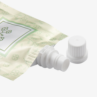 Aluminium-Standbodenbeutel 8 x 13 x 5 cm mit neutralem Boden und Ausgießer, 4-farbig bedruckt