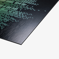 Oberfläche schwarz gebürstet