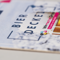 Bierdeckel, farbig bedruckt, quadratisch, Bier Motive