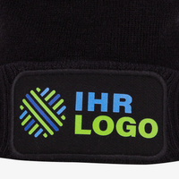 Bommelmütze Detail, rechteckig bedruckt