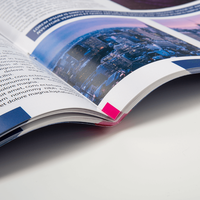 Broschüre, farbig bedruckt, liegends aufgeschlagen