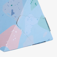 Verpackung, farbig bedruckt, details