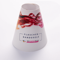 Flaschenbanderole, farbig bedruckt, Motiv, Stehend