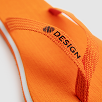 Flip-Flops mit Textiloberfläche, Detail Druck