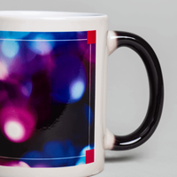 Fototasse MAGIC, Tasse schwarz, Motiv vollsichtbar, Zaubertasseneffekt, brillanter Druck, Seitenansicht
