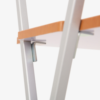 Messetheke gerade, Holzablage, Detail Holz Ablage Befestigung, bedruckt