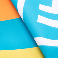 Messetheke gerade, Holzablage, Detail Textil, bedruckt