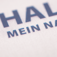 Textiletiketten, farbig bedruckt, liegend