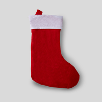 Weihnachtsstrumpf, farbig bestickt, rot