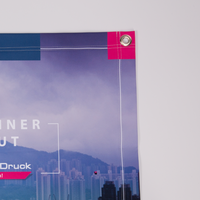 Textilbanner, farbig bedruckt, Umsäumt mit Ösen