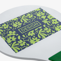 Holzschläger lackiert mit Kunststoffgriff und Ball