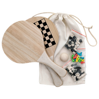 zwei Schläger mit Transportbeutel und Spielzubehör