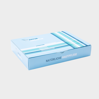 Verpackung, farbig bedruckt, liegend