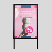 Kundenstopper, farbig bedruckt, audgestellt