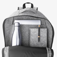 Laptop-Rucksack aus recyceltem Filz, Ansicht offen