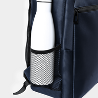 Laptop-Rucksack aus recyceltem Nylon, seitliche Netztasche