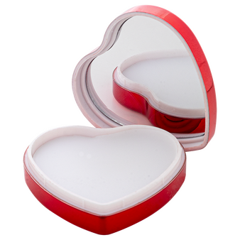 offener Lippenbalsam in Herzform und Innenspiegel