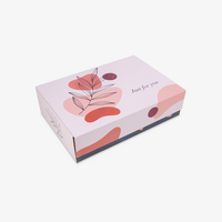 Box, farbig bedruckt, geschlossen