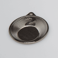 Medaille SILBER mit Gravur, liegend, Siegertreppchen Motiv