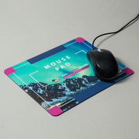 Mousepad, farbig bedruckt, liegend mit Maus