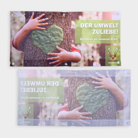 Nachhaltiges Bauzaunbanner 340 x 173 cm, 4/0-farbig bedruckt, umsäumt und Ösen im Abstand von 50 cm rundum