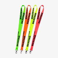 Neon-Lanyards mit Standardtext mit einem Haken: Backstage