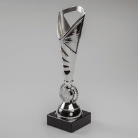 Pokal FACKEL silber, auf einem granitfarbenen Sockel