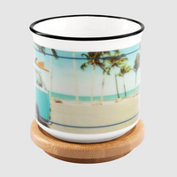 Tasse bedruckt frontal schräg auf Untersetzer