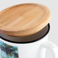 Tasse bedruckt Detail Bambusdeckel