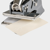 Prägestempel, stempel mit pappier