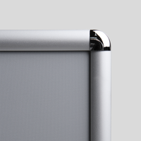 Desinfektionsspender, unbedruckt